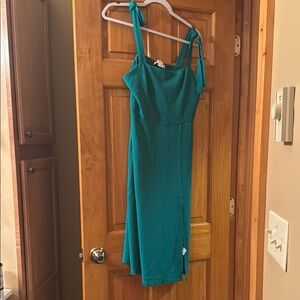 Monteau Green Spaghetti Strap Sleeveless Midi Dress